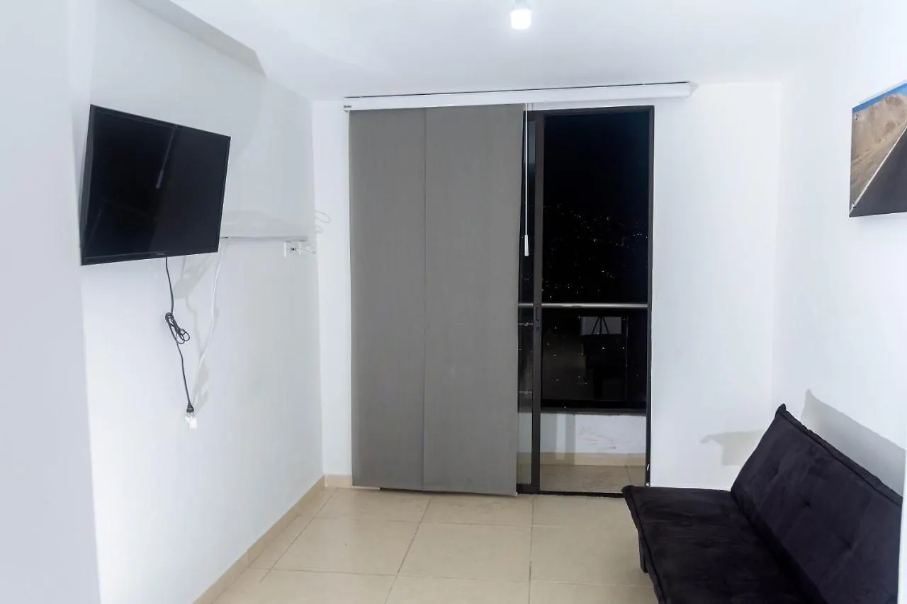 13 Trece Aparta Hotel Медельин