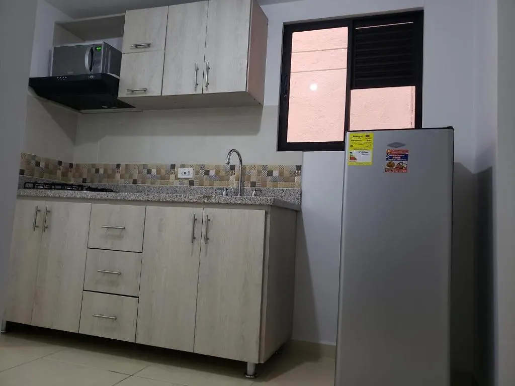 ***  13 Trece Aparta Hotel Медельин Колумбия