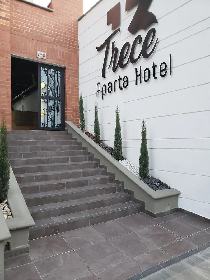 13 Trece Aparta Hotel Медельин 3*,