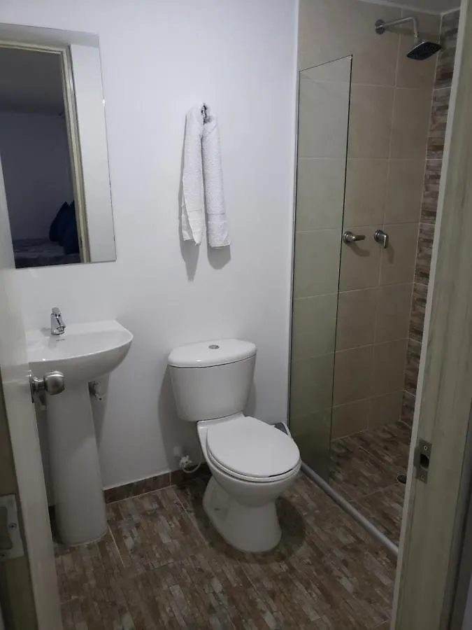 13 Trece Aparta Hotel Медельин