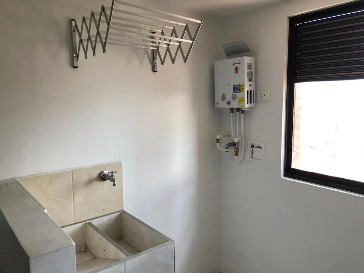 13 Trece Aparta Hotel Медельин Колумбия